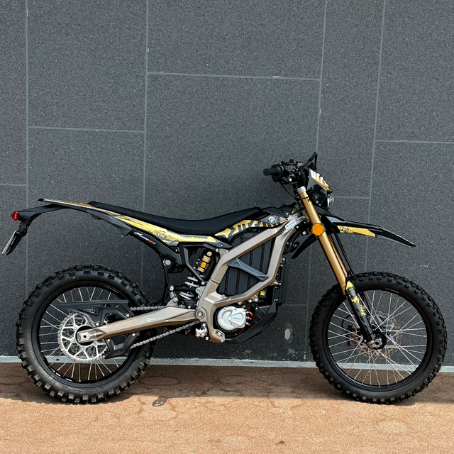 Original Chinese Sur Ron ultra Bee Electric Dirt Bike 21KW Power 74V Lithium Battery Off-road Electric Bike Adults Ready to Ship
