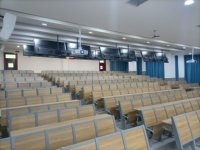 Siège durable pour salle de conférence universitaire et bureau Tip up Rangée en bois Bureau et chaise pour salle de classe universitaire