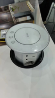 Boîte de prise de bureau multimédia électrique escamotable intelligente en aluminium T266, prix usine, design dissimulé, 2 ports USB, IP45