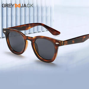 Gafas de Sol Polarizadas para Mujer Grey Jack, Protección UV400, Marco TR90, Lentes TAC Tipo 3, Diseño Moderno - Product Image 1