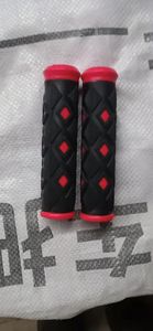 <strong>Wholesale</strong> Rubber Grip Real Silicone Shock-Proof Anti-Slip Silica Gel Handlebar Grips for MTB Mountain Bike Road <strong>Bicycle</strong> - Product Image 2