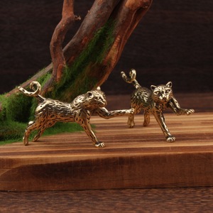 Brass Cat Animal Figurines Tabletop Decor Home <b>Ornament</b> Chinese Retro Style <b>Small</b> Copper Sculpture - Product Image 1