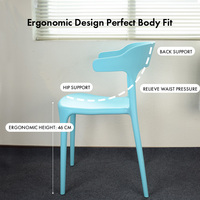 Chaise de salle à manger moderne et minimaliste en plastique PP avec dossier ergonomique creux, empilable, gain de place, pour la maison