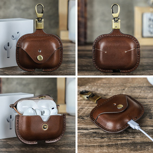 Funda Protectora de Cuero Genuino para Auriculares, Resistente a Caídas y Golpes, con Gancho para AirPods - Product Image 2