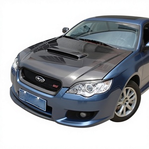Nouveau pour Legacy 04-08 : Grille d'aération en fibre de carbone noire OLIVER - Product Image 1