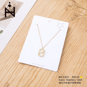 Collar de acero inoxidable con colgante cuadrado hueco T V, chapado en oro, para mujer, joyería de moda, regalo, geométrico y moderno - Product Image 3