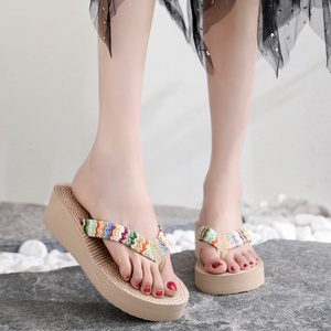 Sandales de plage d'été pour femmes de style ethnique bohème, tongs compensées à semelle épaisse augmentant la taille - Product Image 3