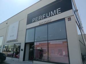 Set Regalo di Profumi Bourbon in Due Pezzi da 35ml, Modello ZH-3-5, Prodotto in Cina - Product Image 6