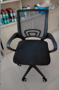 Sedia da Ufficio Girevole in Rete dal Design Moderno ed Economico con Poggiapiedi, Campione Gratuito - Product Image 5