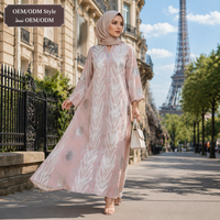Ensemble de robe abaya longue brodée de la culture arabe en plusieurs couleurs pour femmes de style saoudien de Dubaï grande taille