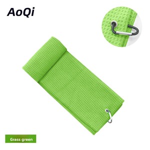 Serviette de golf magnétique en cuir gaufré à fibres ultra-fines, motif grille ananas, pour essuyer les balles, logo personnalisé disponible - Product Image 6
