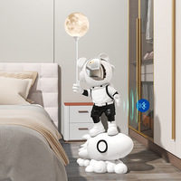 Décoration d'intérieur créative INS, grande lampe LED en forme de fusée d'astronaute, figurine en résine pour la décoration de meubles de salon, cadeaux
