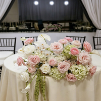 Roze en groene bloemenarrangement loper rechthoekige tafeldecoratie voor bruiloft, verloving, banket, feestdecoratie