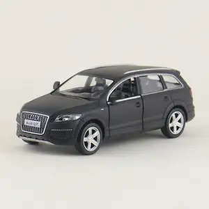 RMZ City 1/36 Scale Q7 Car Model Diecast Alloy Toy Car Model As Children Gifts