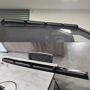 Barra de Luces para Parrilla Delantera de Cybertruck - Kit de Visibilidad Nocturna Todoterreno Definitivo - Product Image 4