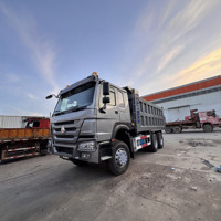 Vente directe d'usine de camions à benne basculante HOWO 6X4 d'occasion de haute qualité de la marque Sinotruk