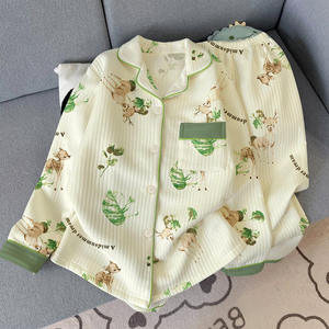 Femmes automne hiver Air doux pyjamas respirant à manches longues épais chaud intercalaire maison vêtements pour dames d'âge moyen - Product Image 2