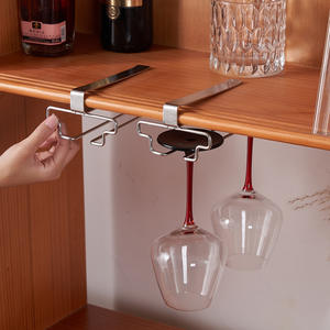 Support à verres à vin en acier inoxydable 304, rangement suspendu sous armoire pour fêtes et usage domestique, style simple - Product Image 5