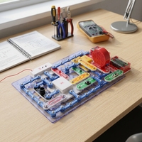 Kit d'apprentissage électronique 2008 : Ensemble de formation en circuits avec manuel et mallette de transport, fils à clipser, module LED