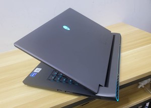 Laptop con Processore Intel Core I7-9750H, 16GB di RAM e 1TB di Memoria, Computer Portatile di Seconda Mano - Product Image 6