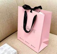 Tendance de la mode 2025 Shopping de luxe à la main et sac cadeau avec emballage en papier ruban détachable pour cosmétiques