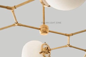 Lustre Sputnik en laiton à 8 lumières de qualité supérieure, luminaire de plafond globe moderne du milieu du siècle pour salle à manger, salon, chambre à coucher, intérieur - Product Image 4