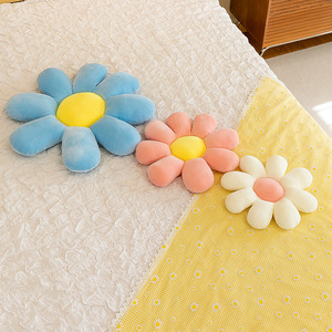 <span class=keywords><strong>Coussin</strong></span> de siège de voyage de type fleur pour décor de maison mignon 32/40/50/60cm oreillers marguerite <span class=keywords><strong>coussin</strong></span> de dossier de chaise en peluche courte et douce - Product Image 4