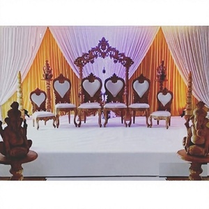 Chaises de cérémonie Mandap élégantes pour mariage, ensemble de chaises Mandap sculptées en bois pour mariage hindou, USA - Product Image 1