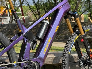 M600/M510 Bafang Mid Motor OEM Marco de fibra de carbono Bicicleta de montaña de alta calidad E/bicicleta eléctrica - Product Image 4