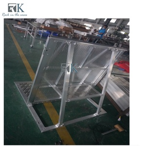 Barrières de sécurité en aluminium pour scène de concert, barrières anti-émeute, garde-corps temporaires pour le contrôle des foules - Product Image 3