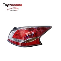 Topzonauto pour OEM 26550-3TA5A / 26555-3TA5A Pièces automobiles de rechange Feux arrière gauche et droit à LED pour Nissan Altima 2013-2015