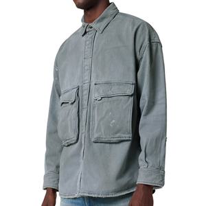 เสื้อแจ็คเก็ตยีนส์สไตล์วินเทจสำหรับผู้ชาย แต่งกระเป๋าแบบพับได้ ราคาโรงงาน รับผลิตตามแบบ - Product Image 5