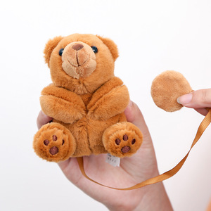 Orsetto di peluche magnetico in morbido cotone PP, personalizzabile, carino, alla moda, antistress, unisex, accessorio da spalla, giocattolo per feste - Product Image 3