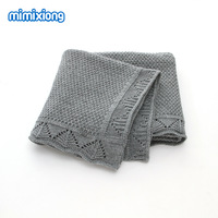 Couverture en tricot acrylique pour bébé, couverture d'emmaillotage pour nouveau-né avec dentelle pour personnaliser le nom