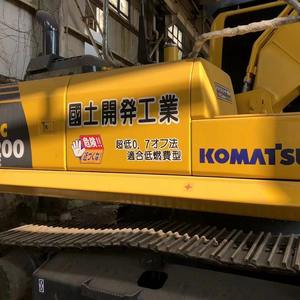 Excavateurs PC200-7 et PC200-8 Komatsu d'occasion en vente en bon état avec composants centraux roulement à engrenages pour moteur de pompe à moteur - Product Image 1