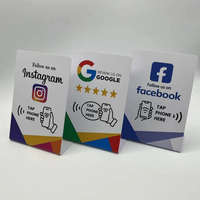 Support NFC 213 Google Review personnalisé en PVC étanche, programmable en usine, avec code QR et connexion sans contact 13,56 MHz pour réseaux sociaux