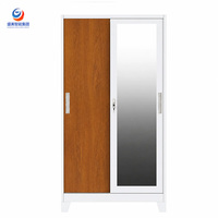 Armoire à portes coulissantes avec miroir et armoire en acier - Finition élégante, idéale pour la chambre à coucher et les suites d'hôtel