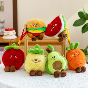 Llavero <span class=keywords><strong>de</strong></span> Peluche <span class=keywords><strong>de</strong></span> Frutas Kawaii, Suave y Adorable, para Aliviar el Estrés, Colgante Estético para Mochila, Aguacate y <span class=keywords><strong>Fresa</strong></span>, Venta al por Mayor, Fabricante Personalizado - Product Image 2
