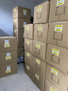 Tapis à langer portable Syntone pour bébé, motif uni, résistant à l'eau, en polyester, avec poche pour lingettes intelligentes, design pliable - Product Image 5