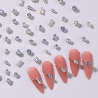 Vente en gros de breloques pour nail art en zircone 3D scintillante de la marque YUCAGCI, décorations en cristal en forme de goutte d'eau, de marquise et de carré, modèle YUCAGCI 3485