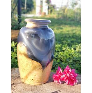 Macetas de Resina y Madera Duraderas y Elegantes para Plantas, Diseñadas para Jardinería Interior y Exterior con Fácil Plantación - Product Image 1