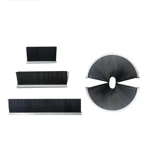 RTS 170 Celsius Heat Resistant PA66 Bristles Strip Brush For Special Machines Windshield
