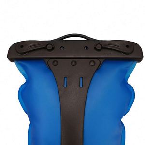 Échantillon GRATUIT OEM/ODM – Sac d'hydratation de 2,0 litres avec poignée large et soufflet d'eau, soudé à haute fréquence - Product Image 2