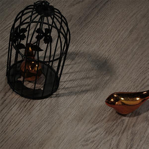 <span class=keywords><strong>Suelo</strong></span> de tablón de vinilo de lujo de fácil instalación 4mm-8mm SPC Click Lock Vinilo impermeable Piso de roble blanco Laminado LVT LVP para Parque - Product Image 6