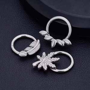 ต่างหูไทเทเนียมห่วงแบบบานพับ G23ห่วงใบเมเปิ้ล CZ paved tragus EAR EAR EAR pings Nose piercing เด็ก zircon - Product Image 3
