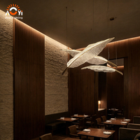 Lustre LED en forme de feuille personnalisé - Luminaire suspendu d'art moderne pour restaurant et hall d'hôtel