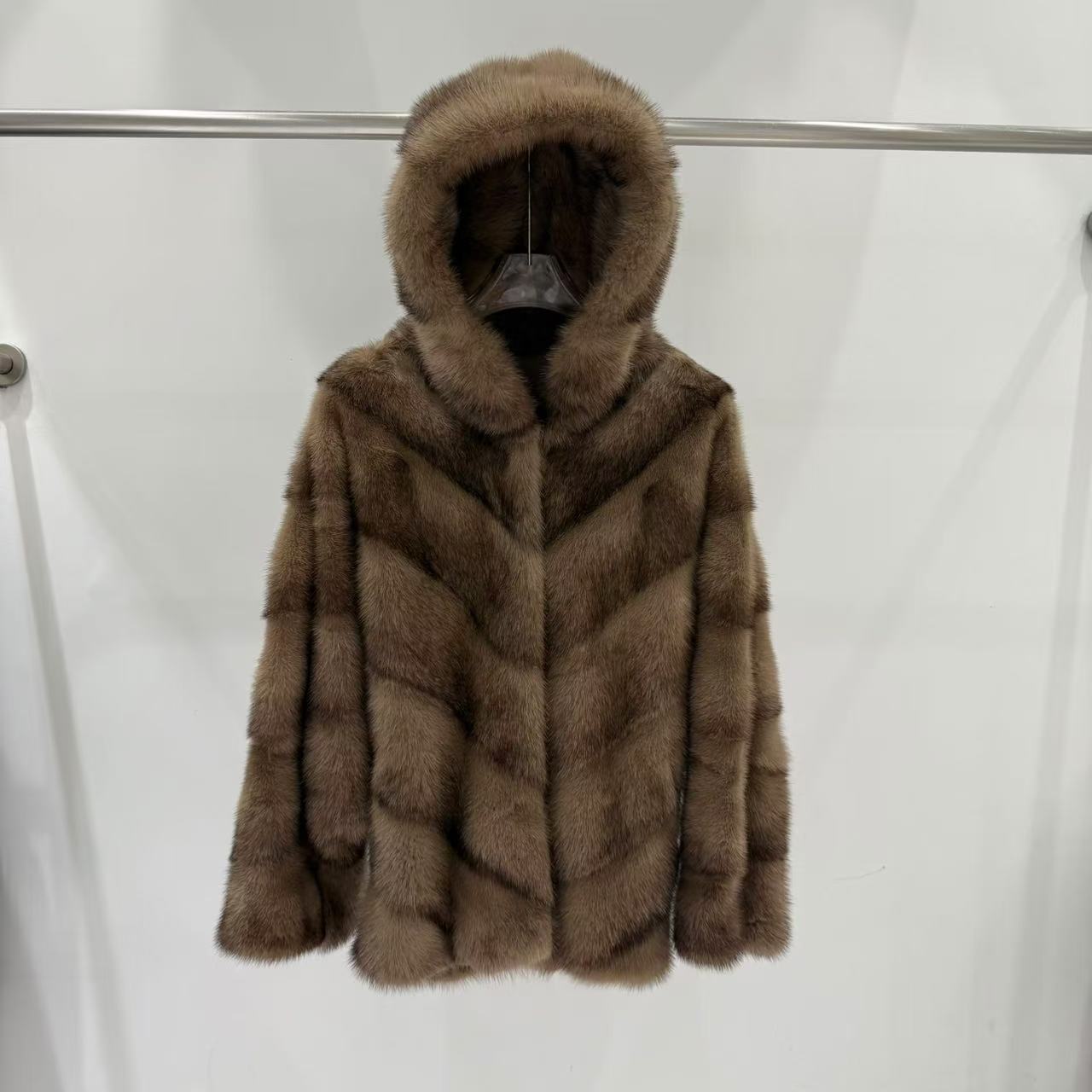 Buy In Bulk Mink Fur Hoodie Waterproof & Wind-Resistant | Alibaba.com
