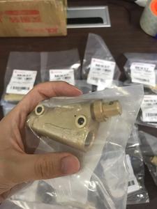 Unidad de Control de Flujo Unidireccional de Alta Resistencia M/837 G1/4 en Stock - Product Image 3