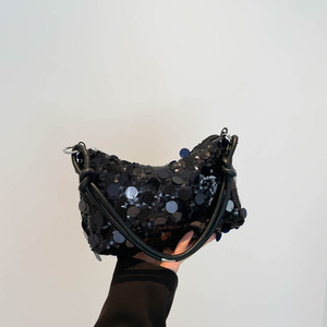 Elegante y Duradera Bolsa Cruzada Plegable de un Solo Hombro - Diseño Exclusivo Único para Mujer, Moda Otoño 2024, Cuero PU - Product Image 1