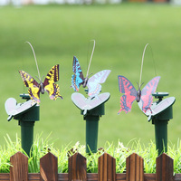 Ornements solaires d'extérieur pour jardin : Colibris et papillons flottants pour une décoration pastorale